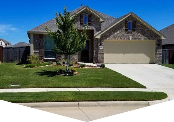 Beautiful, weed free lawn in Burleson, Texas.